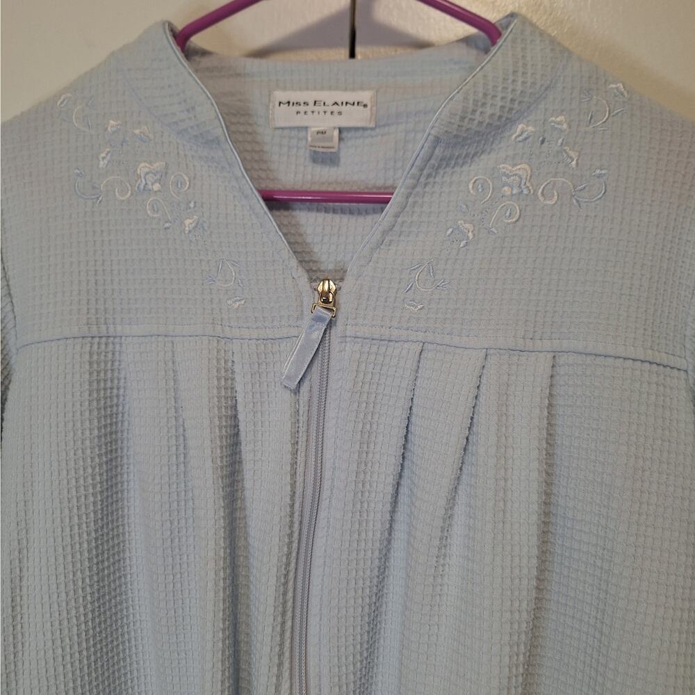 Miss Elaine Petites Baby Blue Embroidered Housecoat Petite Medium - Picture 2 of 7